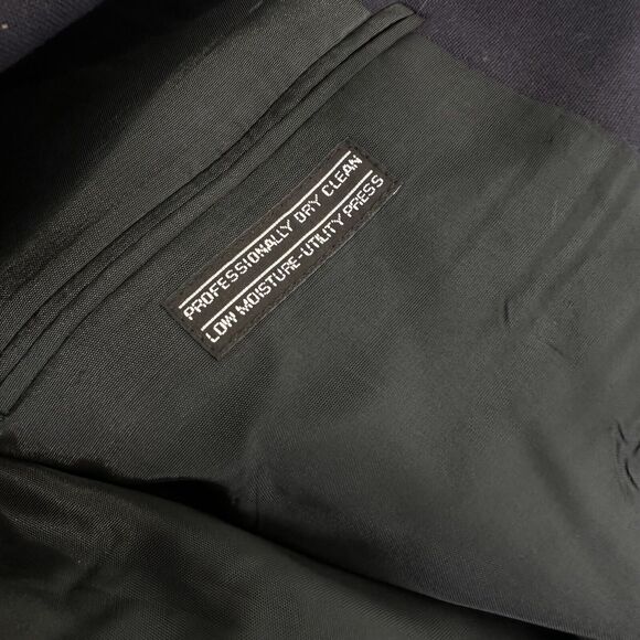 david taylor navy blue gold button blazer sport coat Size 44L - Picture 7 of 9